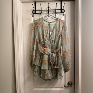 Maddox Fit & Flare Long Sleeve Romper Lily Print Pistachio/ Saints &Secrets